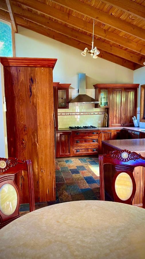 Melbourne Topview Villa In Dandenong Ranges Near Skyhigh Kalorama Buitenkant foto